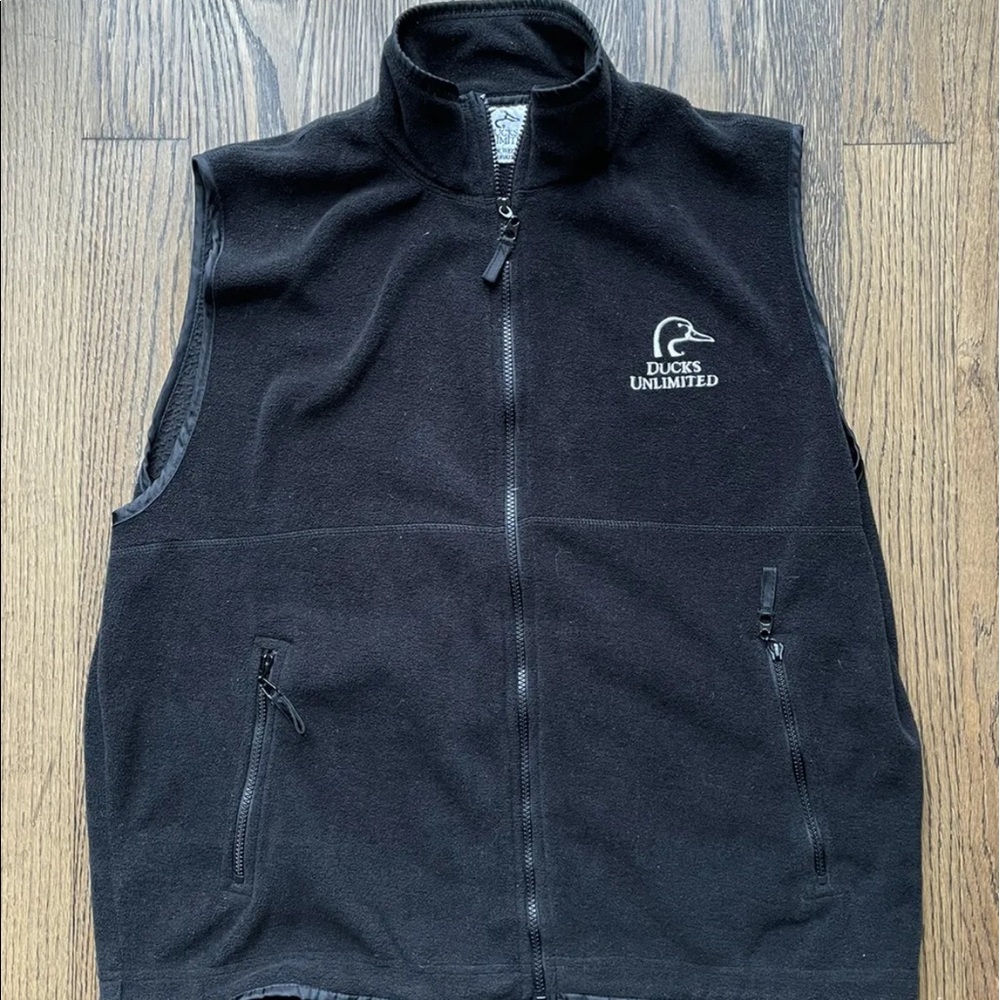 DUCKS UNLIMITED Black Fleece Zip front VEST Mens Size XL Hunting Outdoor
